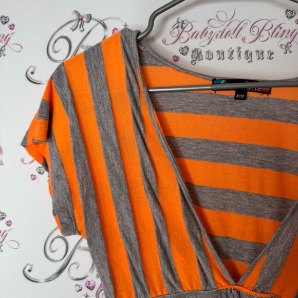 Lagaci sport Orange and Gray Striped V-Neck Top ribbon bow tie up - Picture 3 of 7